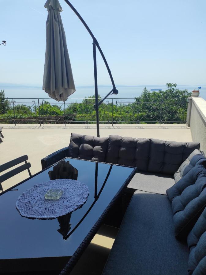 Apartments Aurora Opatija Exteriör bild